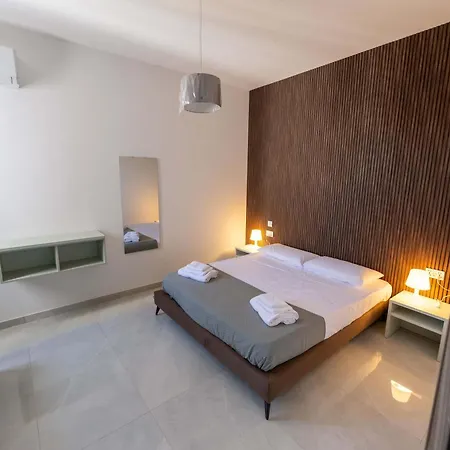 דירה Swieqi 1bdr Luxury Penthouse With Jacuzzi